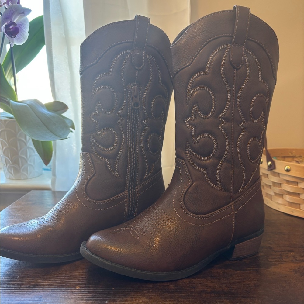 Cat & Jack Brown Kids Boots